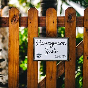 Honey Moon Suite